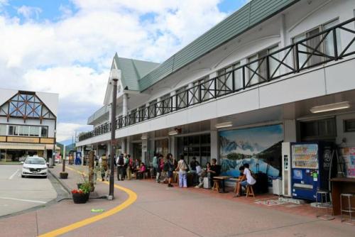 JR白馬駅の駅前
