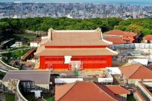 画像：10月25日、午前7時の首里城