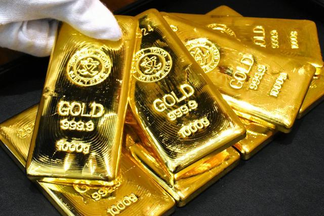 計8キロの金地金